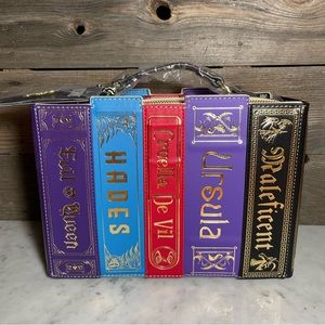 NWT Loungefly Disney Villains Books Crossbody Bag